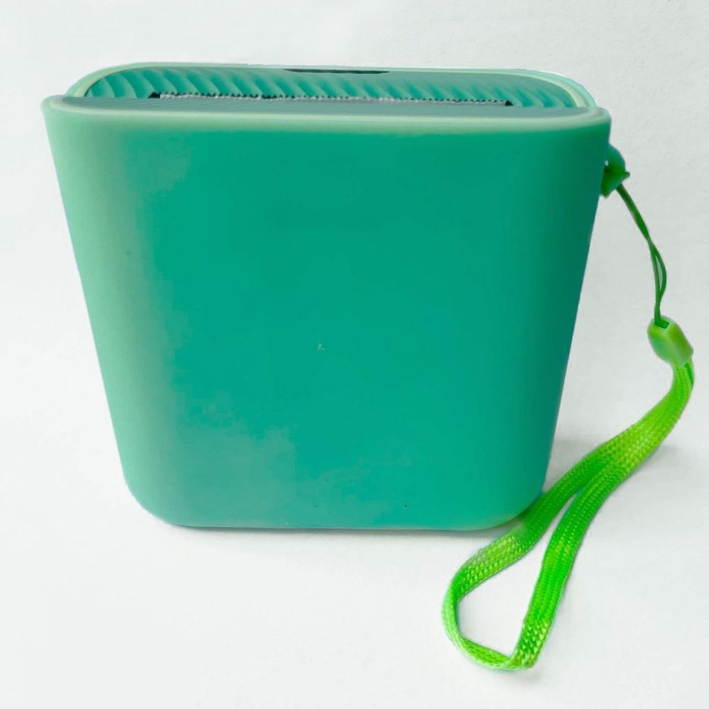 poooliprinter LE green with silicone case